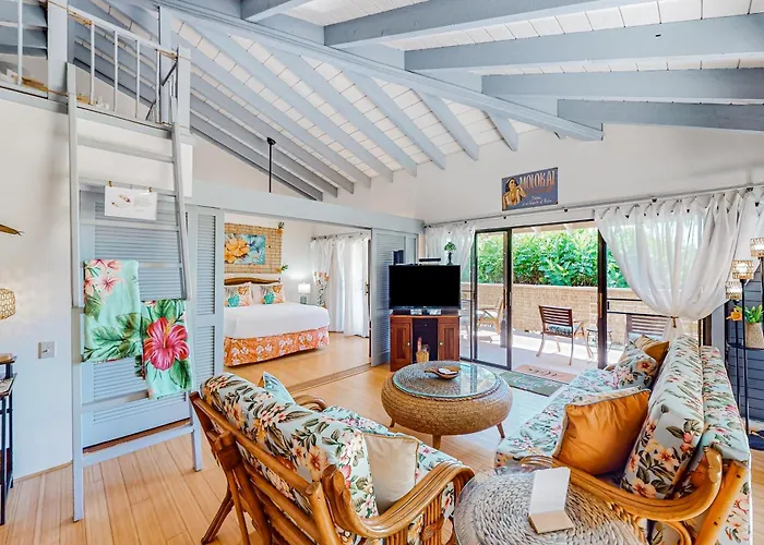 Plumeria Breeze At Ke Nani Kai #201